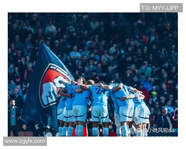 足球球星意外受伤拐杖视频曝光，网友热议伤情与复出前景